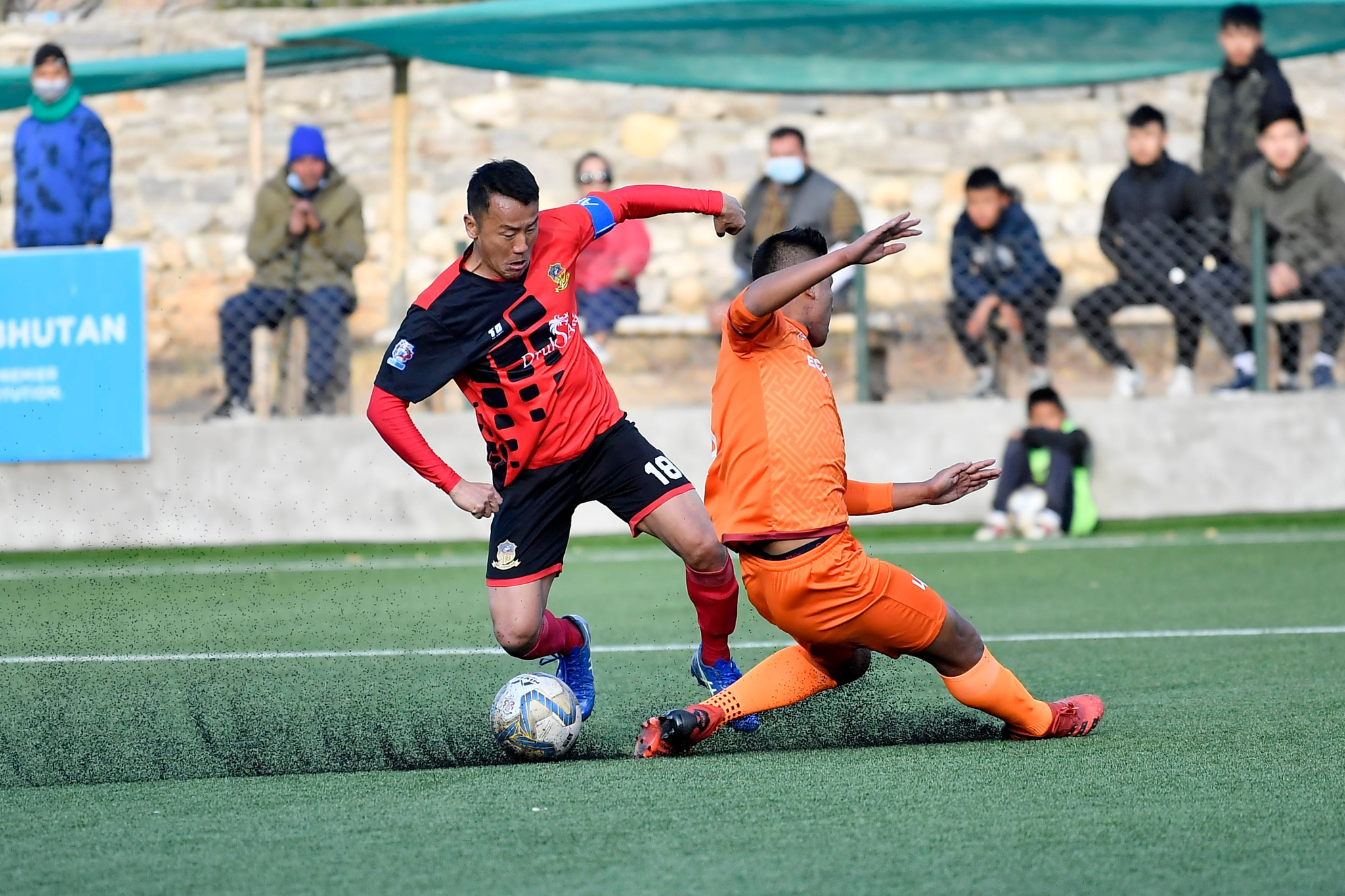 Paro FC twice overcame Transport United