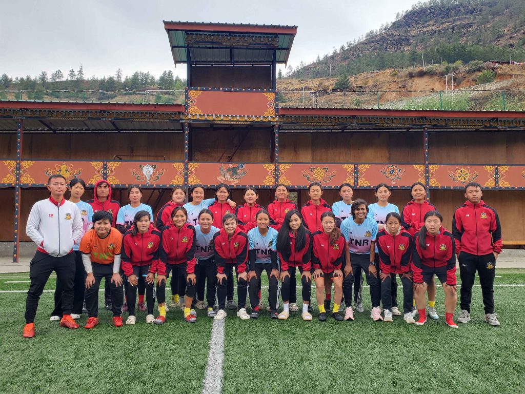WOMEN'S TEAM