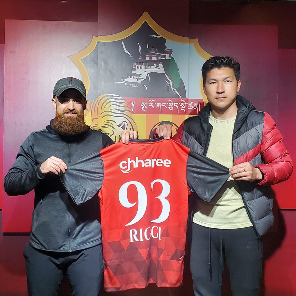Alessandro Riggi joins Paro FC